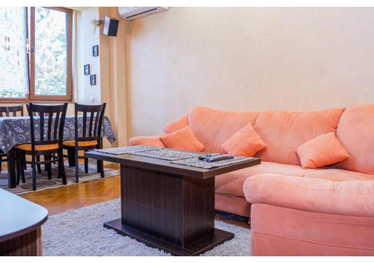 Luxury Apartment On The First Line To The Sea Burgas Екстер'єр фото